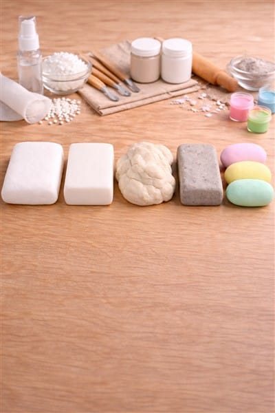 Salzteig oder gekaufte Modelliermasse – was passt besser?